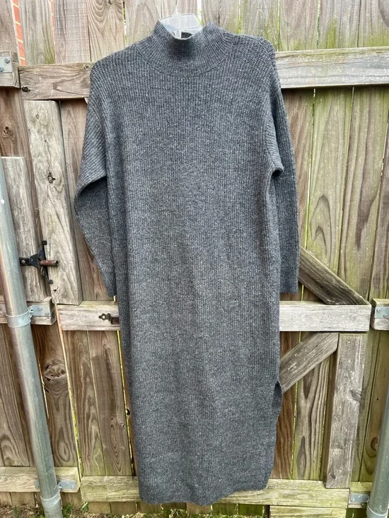 👗Cozy Charcoal Gray Ribbed Knit Turtleneck Sweater Dress - Picture 2 of 8